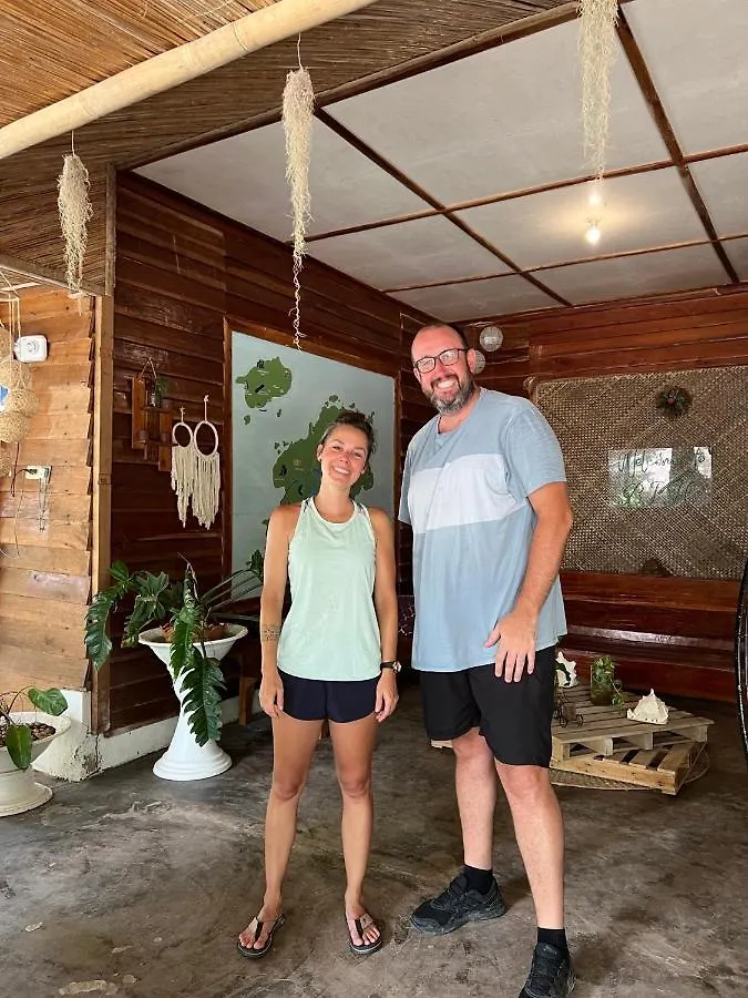ベッド・アンド・ブレックファスト Bohol Island Homestay Dauis