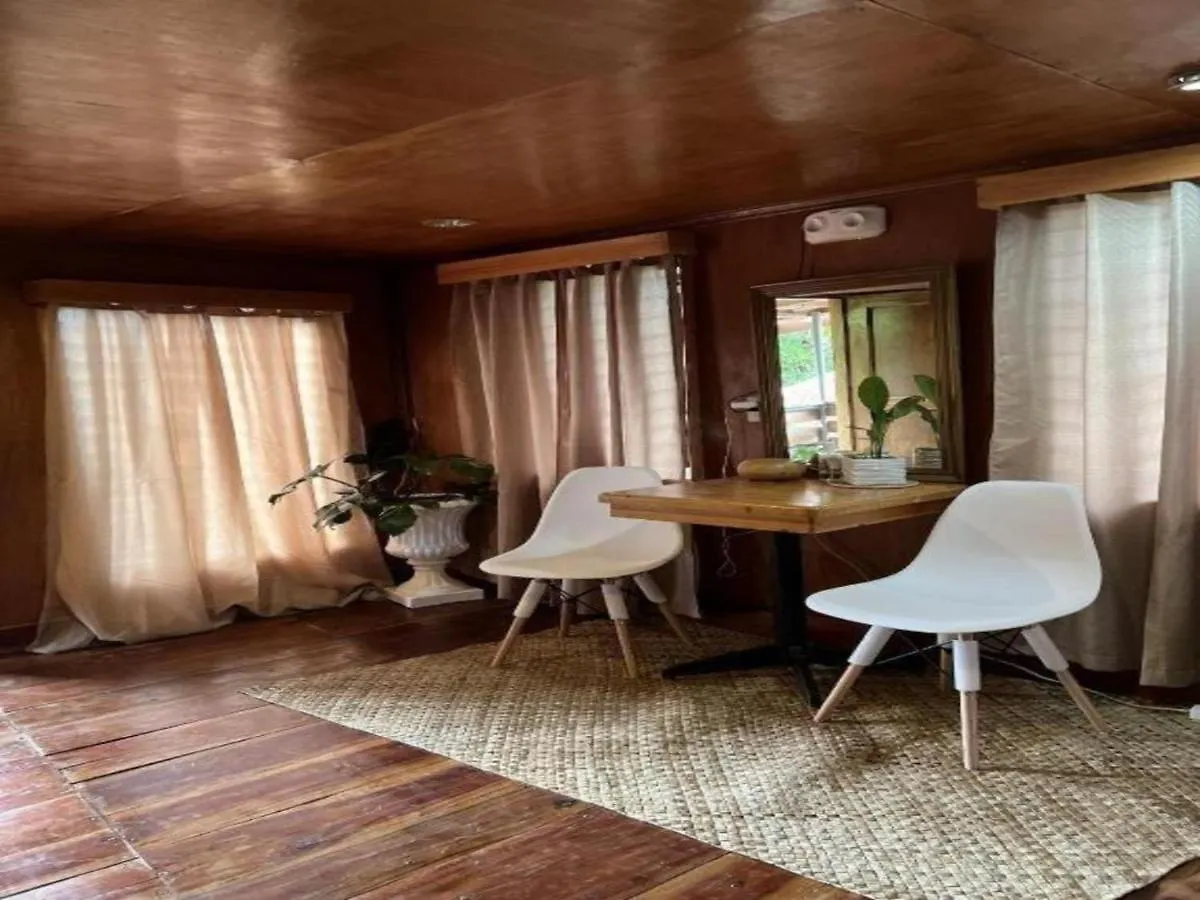 Bohol Island Homestay Dauis ベッド・アンド・ブレックファスト