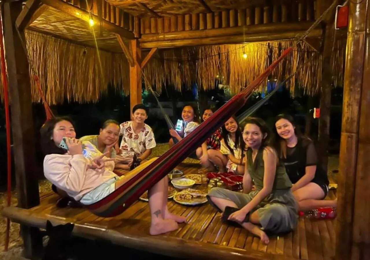 Bohol Island Homestay 다우이스 2*,